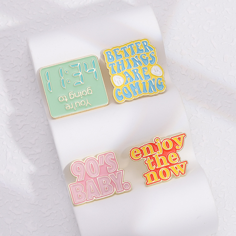 Szpilki Nienawidzę ludzi 90's  – Jewelry Quotes recenzja i cena
