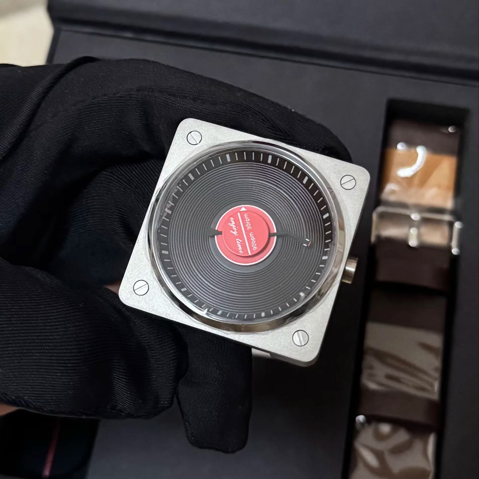 Zegarek kwarcowy z motywem pły – Vintage Pocket Watch recenzja i cena