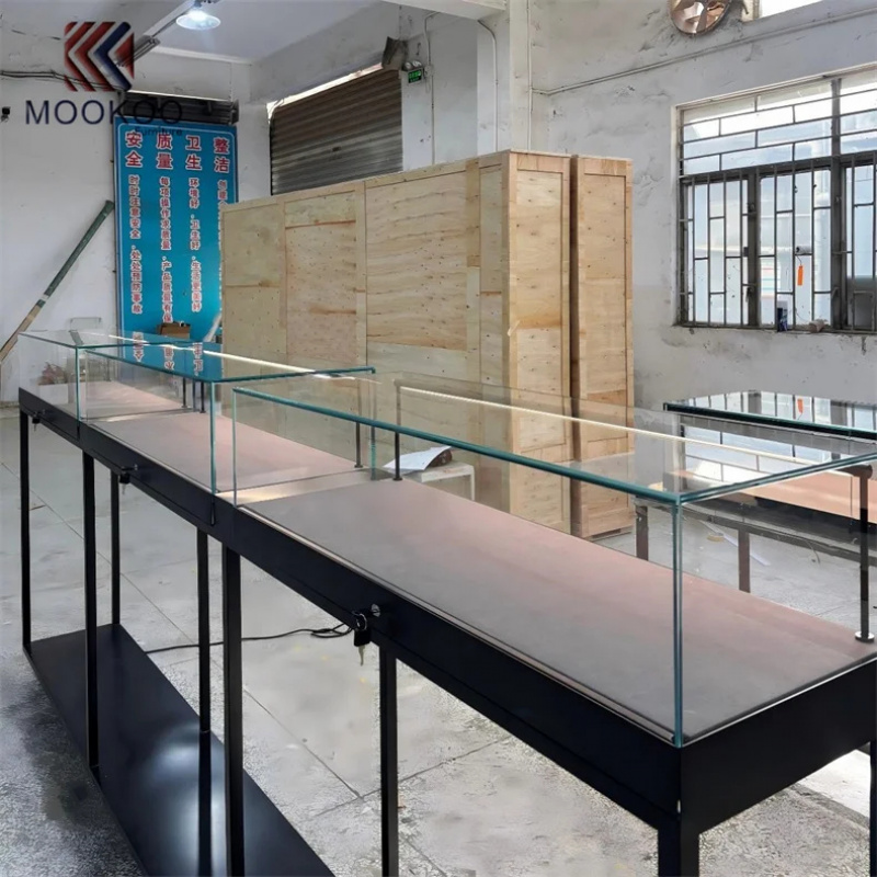 Personalizowana szklana gablot – Jewelry And Watches Stores recenzja i cena