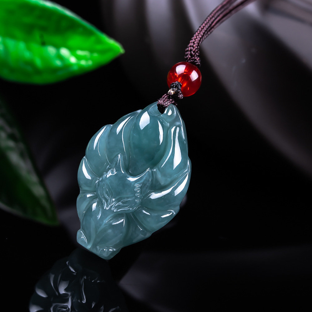 Naturalny Birmanski Jadeitowy  – Jewelry & Watches Review recenzja i cena